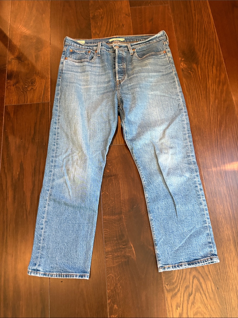 Levi's Men's Relaxed Light Blue Denim Jeans